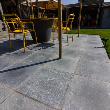 Sant'Agostino Blendart - Eastern Blue tumbled/rustic shaolin
Plaatsing: tegelwerken Loritano + tegelwerken Buyck